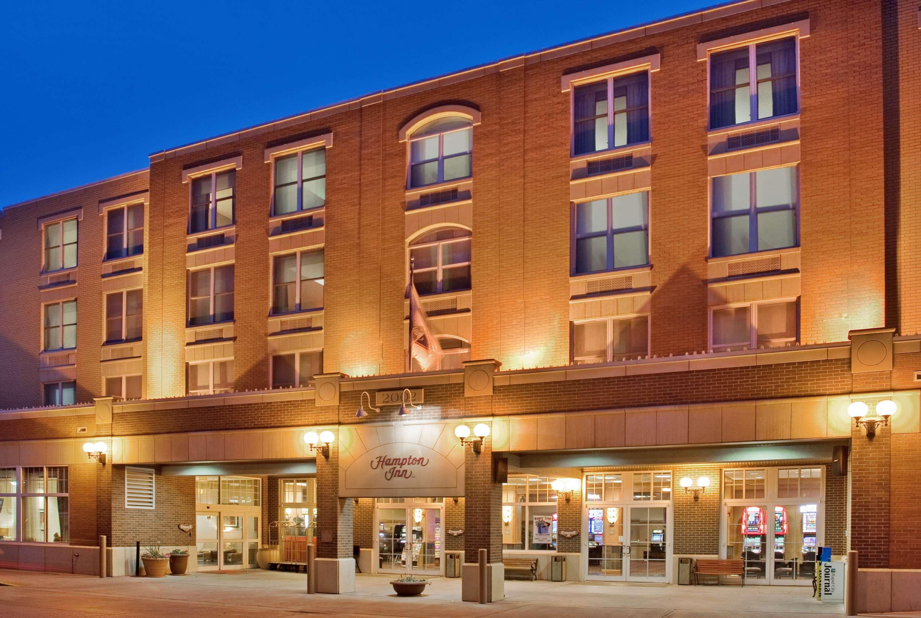 Hampton Inn At Tin Lizzie Gaming Resort Deadwood Exterior photo