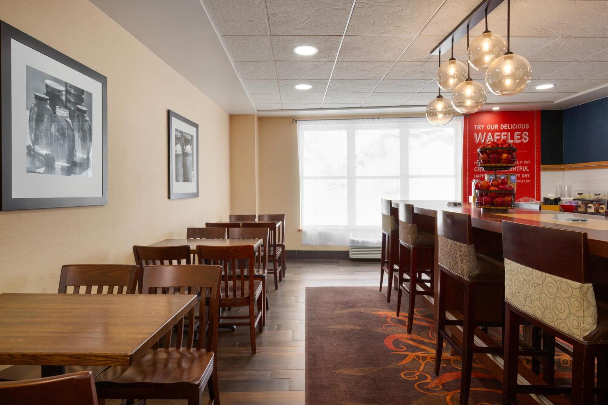 Hampton Inn At Tin Lizzie Gaming Resort Deadwood Exterior photo